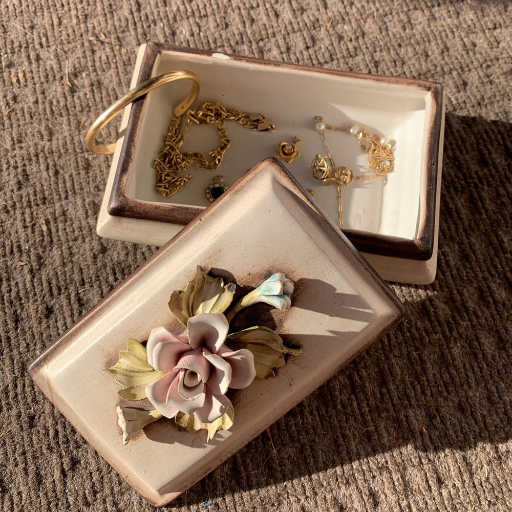 Vintage Rose Jewelry Box